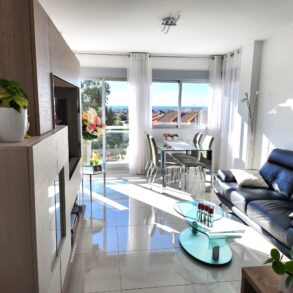 Apartament z widokiem na morze. Villamartin. Orihuela Costa