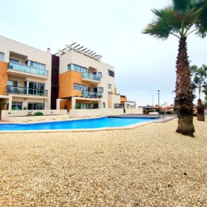 Apartament z widokiem na morze. Villamartin. Orihuela Costa